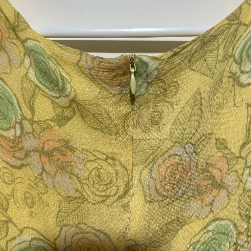 Disney Belle Beauty & the Beast Dress XL NWT - Picture 5 of 6